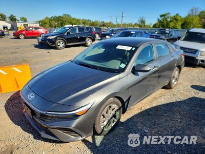 2024 HYUNDAI ELANTRA SEL KMHLM4DG3RU810885 - główne zdjęcie licytacji z USA - miniatura