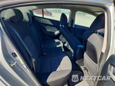 Zdjęcie 10 z 12 samochodu: 2018 KIA FORTE LX VIN:3KPFL4A71JE171899 - miniatura