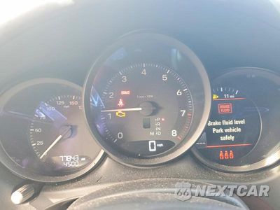 Zdjęcie 9 z 13 samochodu: 2022 PORSCHE MACAN VIN:WP1AA2A59NLB05924 - miniatura
