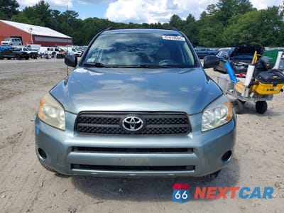 Piąte zdjęcie samochodu w środku: 2008 TOYOTA RAV4 BASE VIN:JTMBD35V085191260 - miniatura