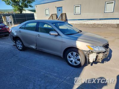 Czwarte zdjęcie samochodu z boku: 2007 TOYOTA CAMRY CE VIN:4T1BE46K27U071001 - miniatura