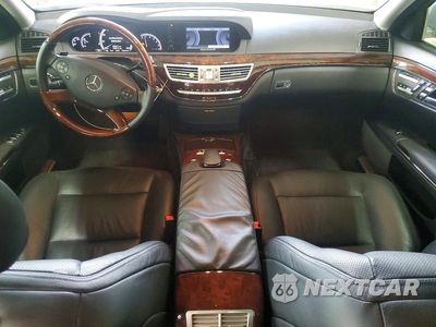 Zdjęcie 8 z 12 samochodu: 2012 MERCEDES-BENZ S 350 BLUETEC VIN:WDDNG8DB8CA432206 - miniatura