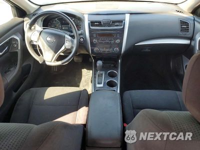 Zdjęcie 8 z 12 samochodu: 2014 NISSAN ALTIMA 2.5 S VIN:1N4AL3AP6EN345154 - miniatura