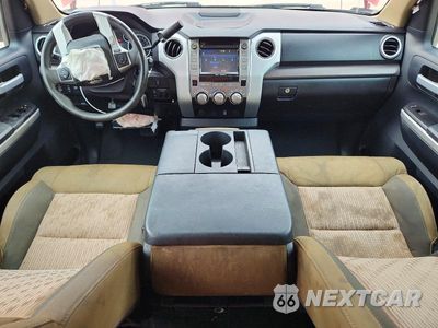 Zdjęcie 8 z 13 samochodu: 2016 TOYOTA TUNDRA SR5 VIN:5TFRW5F14GX195976 - miniatura