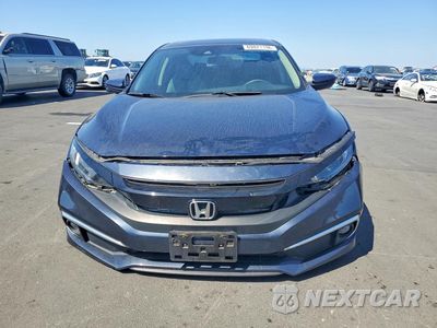 Piąte zdjęcie samochodu w środku: 2019 HONDA CIVIC EX VIN:19XFC1F3XKE212259 - miniatura