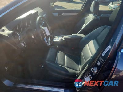 Zdjęcie 7 z 12 samochodu: 2014 MERCEDES-BENZ C 300 4MATIC VIN:WDDGF8AB4EA939056 - miniatura