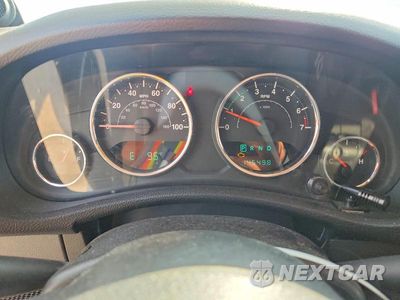 Zdjęcie 9 z 12 samochodu: 2014 JEEP WRANGLER UNLIMITED SPORT VIN:1C4BJWDG0EL125151 - miniatura