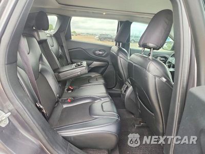 Zdjęcie 10 z 12 samochodu: 2019 JEEP CHEROKEE LATITUDE PLUS VIN:1C4PJLLN5KD197117 - miniatura