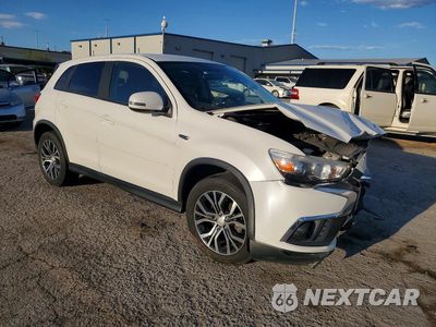 Czwarte zdjęcie samochodu z boku: 2018 MITSUBISHI OUTLANDER SPORT ES VIN:JA4AP3AU1JZ003578 - miniatura