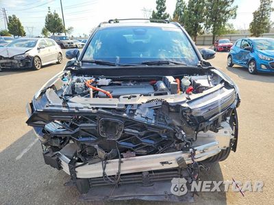 Piąte zdjęcie samochodu w środku: 2025 HONDA CR-V SPORT-L VIN:7FARS5H87SE036219 - miniatura