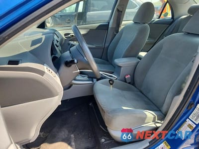 Zdjęcie 7 z 12 samochodu: 2010 TOYOTA COROLLA LE VIN:1NXBU4EE5AZ239669 - miniatura