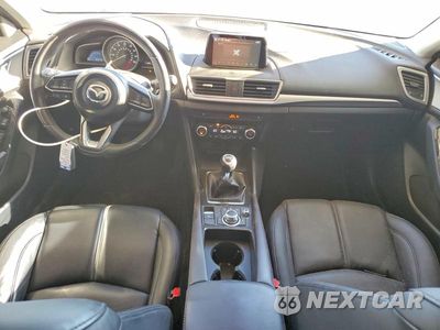 Zdjęcie 8 z 12 samochodu: 2017 MAZDA 3 TOURING VIN:3MZBN1L34HM154626 - miniatura