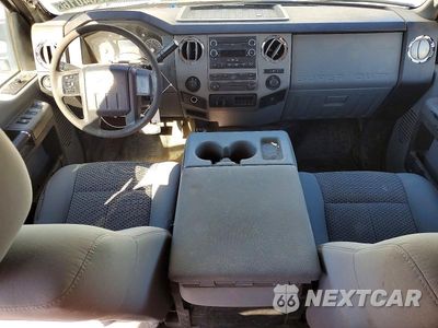Zdjęcie 8 z 12 samochodu: 2011 FORD F350 SUPER DUTY VIN:1FT8W3B68BEA43608 - miniatura