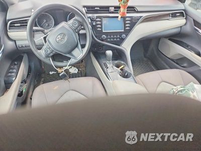 Zdjęcie 8 z 12 samochodu: 2019 TOYOTA CAMRY LE VIN:4T1B11HK9KU853280 - miniatura