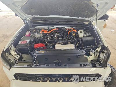 Zdjęcie 11 z 12 samochodu: 2025 TOYOTA 4RUNNER TRD PRO HV VIN:JTEVB5BR4S5025476 - miniatura