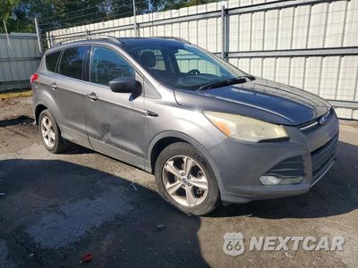Czwarte zdjęcie samochodu z boku: 2014 FORD ESCAPE SE VIN:1FMCU9G90EUD84089 - miniatura