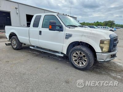 Czwarte zdjęcie samochodu z boku: 2009 FORD F250 SUPER DUTY VIN:1FTSX20549EB00582 - miniatura