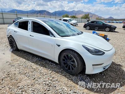 Czwarte zdjęcie samochodu z boku: 2021 TESLA MODEL 3 VIN:5YJ3E1EB7MF868969 - miniatura