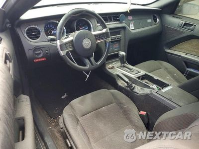 Zdjęcie 8 z 12 samochodu: 2014 FORD MUSTANG VIN:1ZVBP8AM0E5262872 - miniatura