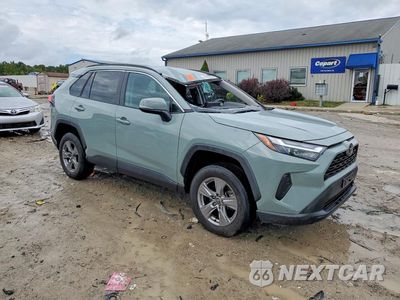 Czwarte zdjęcie samochodu z boku: 2022 TOYOTA RAV4 XLE VIN:2T3P1RFV2NW281529 - miniatura