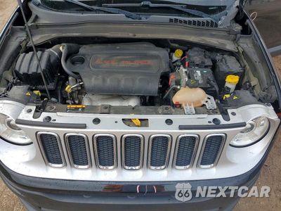Zdjęcie 12 z 14 samochodu: 2017 JEEP RENEGADE LIMITED VIN:ZACCJBDB5HPF51743 - miniatura