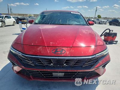 Piąte zdjęcie samochodu w środku: 2024 HYUNDAI ELANTRA SEL VIN:KMHLS4DG4RU717279 - miniatura