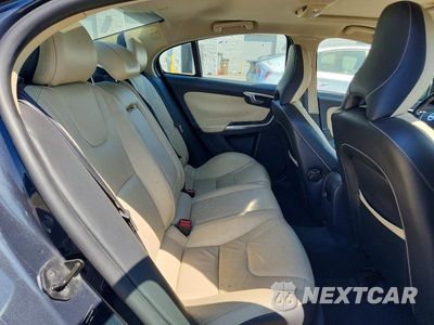 Zdjęcie 10 z 12 samochodu: 2013 VOLVO S60 T5 VIN:YV1612FS5D2182021 - miniatura
