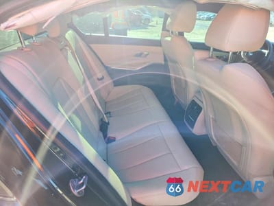 Zdjęcie 10 z 12 samochodu: 2021 BMW 330I VIN:3MW5R1J07M8B98567 - miniatura