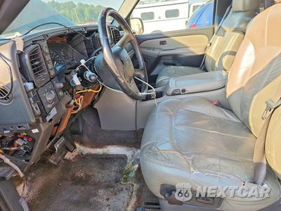 Zdjęcie 7 z 12 samochodu: 2002 CHEVROLET TAHOE VIN:1GNEK13Z42R250024 - miniatura
