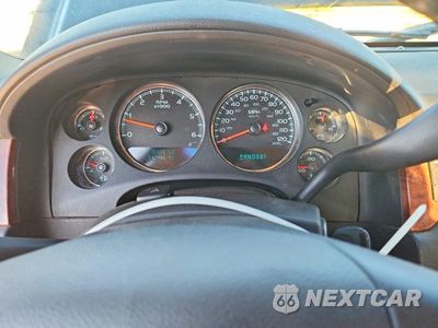 Zdjęcie 9 z 12 samochodu: 2008 CHEVROLET SILVERADO K1500 VIN:2GCEK13Y981127255 - miniatura