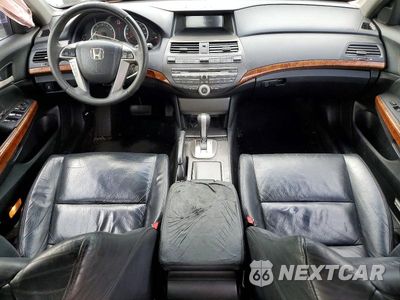 Zdjęcie 8 z 12 samochodu: 2012 HONDA ACCORD EXL VIN:1HGCP2F83CA127262 - miniatura