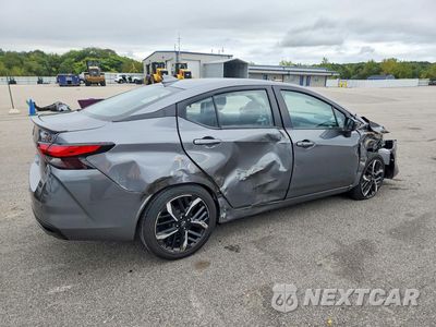 Trzecie zdjęcie samochodu z tyłu: 2025 NISSAN VERSA SR VIN:3N1CN8FVXSL836634 - miniatura