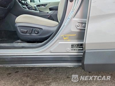 Zdjęcie 13 z 14 samochodu: 2020 TOYOTA RAV4 LIMITED VIN:2T3DWRFV8LW089078 - miniatura
