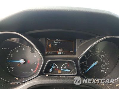 Zdjęcie 9 z 12 samochodu: 2015 FORD FOCUS SE VIN:1FADP3F22FL319677 - miniatura