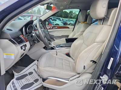 Zdjęcie 7 z 12 samochodu: 2013 MERCEDES-BENZ GL 550 4MATIC VIN:4JGDF7DE6DA205848 - miniatura