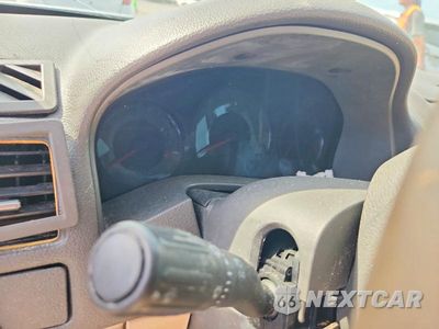 Zdjęcie 9 z 12 samochodu: 2011 FORD FUSION SEL VIN:3FAHP0JA8BR158357 - miniatura