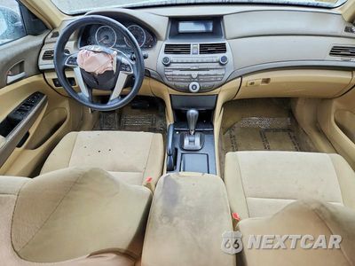 Zdjęcie 8 z 12 samochodu: 2008 HONDA ACCORD LXP VIN:1HGCP26438A014867 - miniatura