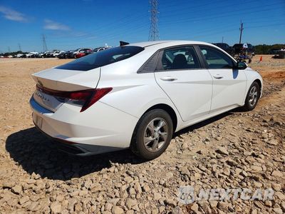 Trzecie zdjęcie samochodu z tyłu: 2021 HYUNDAI ELANTRA SE VIN:5NPLL4AG8MH045624 - miniatura