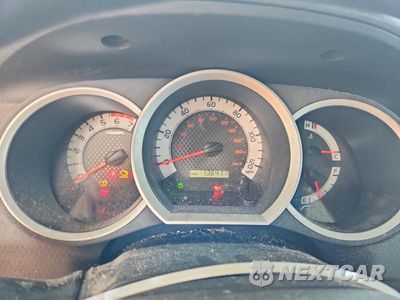 Zdjęcie 9 z 12 samochodu: 2014 TOYOTA TACOMA BASE VIN:5TFNX4CN3EX035078 - miniatura
