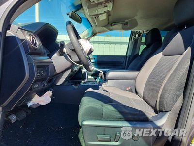 Zdjęcie 7 z 12 samochodu: 2017 TOYOTA TUNDRA SR5 VIN:5TFDW5F18HX669276 - miniatura