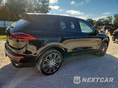 Trzecie zdjęcie samochodu z tyłu: 2018 PORSCHE CAYENNE VIN:WP1AA2A23JKA06005 - miniatura