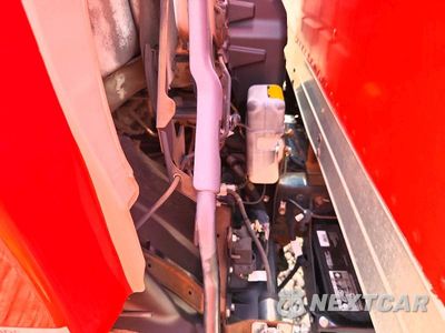 Zdjęcie 11 z 12 samochodu: 2018 HINO 195 BOX TRUCK VIN:JHHSDM2H5JK006192 - miniatura