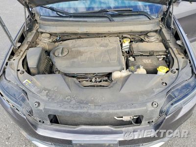 Zdjęcie 12 z 13 samochodu: 2019 JEEP CHEROKEE LIMITED VIN:1C4PJMDXXKD268785 - miniatura