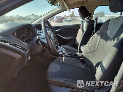 Zdjęcie 7 z 12 samochodu: 2012 FORD FOCUS SE VIN:1FAHP3F22CL114485 - miniatura