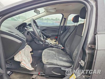 Zdjęcie 7 z 12 samochodu: 2017 FORD FOCUS S VIN:1FADP3E2XHL327630 - miniatura