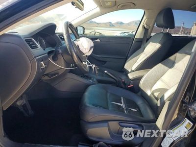 Zdjęcie 7 z 13 samochodu: 2012 VOLKSWAGEN JETTA SE VIN:3VWDP7AJXCM455563 - miniatura