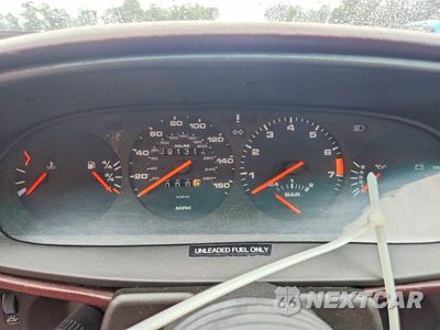Zdjęcie 9 z 12 samochodu: 1986 PORSCHE 944 VIN:WP0AA0951GN152348 - miniatura