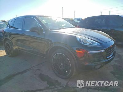 Czwarte zdjęcie samochodu z boku: 2016 PORSCHE CAYENNE VIN:WP1AA2A29GLA06612 - miniatura