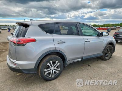 Trzecie zdjęcie samochodu z tyłu: 2018 TOYOTA RAV4 LE VIN:2T3ZFREV5JW461562 - miniatura