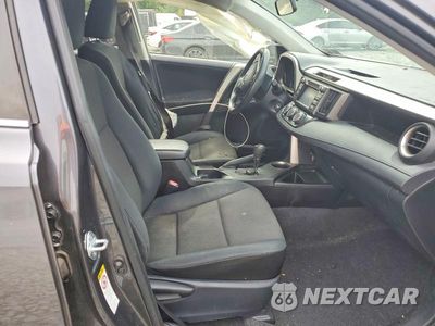 Zdjęcie 7 z 12 samochodu: 2014 TOYOTA RAV4 LE VIN:JTMBFREV7EJ006492 - miniatura